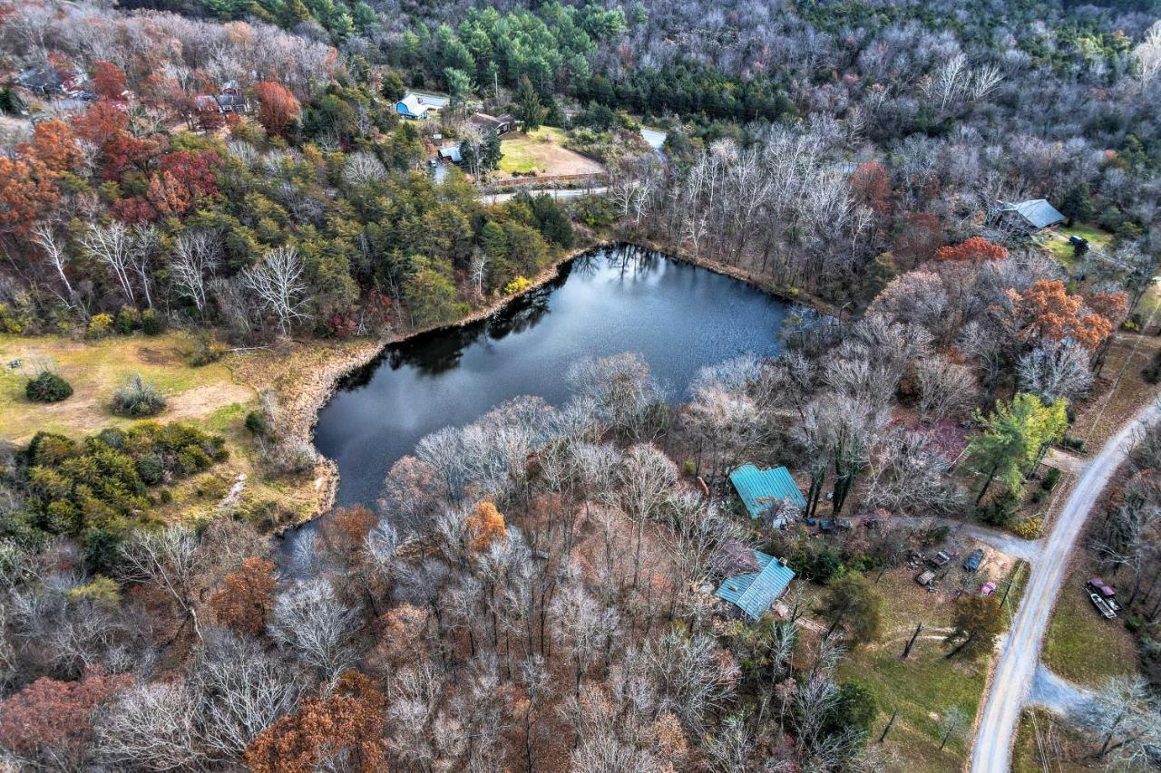 Calming Shenandoah Valley Cabin With Hot Tub! Villa Luray Esterno foto